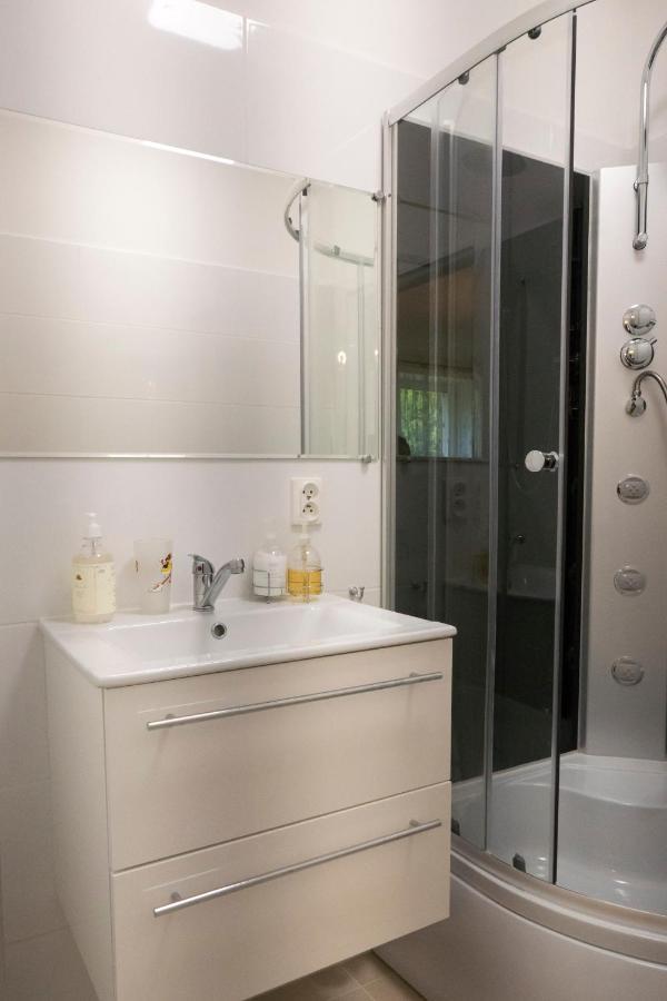 Apartament Parkowy Apartment Красков Екстериор снимка
